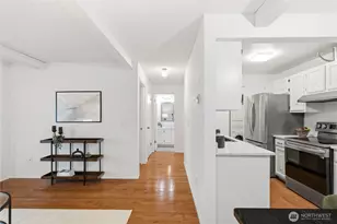 2034 14th Ave W, Seattle, WA 98119 - Photo 9