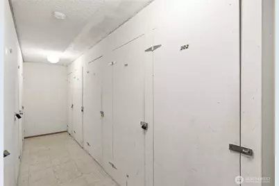 2034 14th Ave W #302, Seattle, WA 98119 - Photo 15