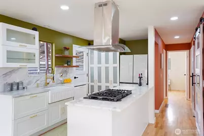 1609 E Alder Street, Seattle, WA 98122 - Photo 13