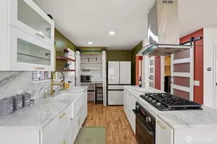 1609 E Alder St, Seattle, WA 98122 - Photo 9