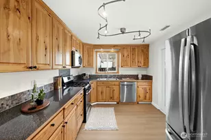 506 Train St SE, Orting, WA 98360 - Photo 9