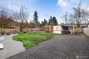 506 Train St SE, Orting, WA 98360 - Photo 23