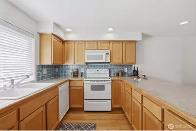 2813 NW 56th Street, Seattle, WA 98107 - Photo 9