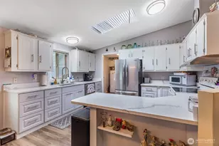 818 82nd St E, Tacoma, WA 98404 - Photo 15