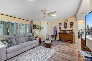 818 82nd St E, Tacoma, WA 98404 - Photo 11