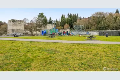 906 A 28th Avenue S, Seattle, WA 98144 - Photo 35