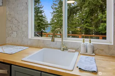 304314 Highway 101, Brinnon, WA 98320 - Photo 7