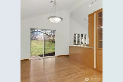 2805 183rd Avenue NE, Redmond, WA 98052 - Photo 9