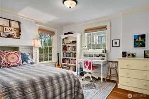 406 Galer St, Seattle, WA 98109 - Photo 25