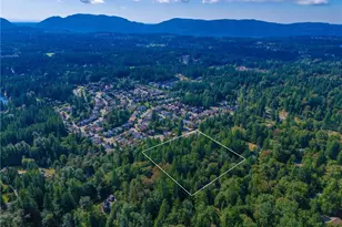 25010 SE 17th St, Sammamish, WA 98075 - Photo 3