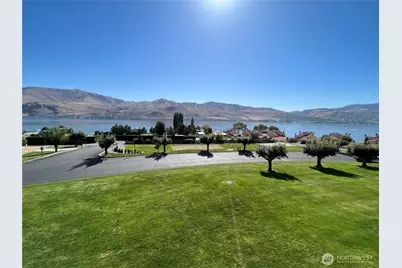 100 Lake Chelan Shores Drive #15-8F, Chelan, WA 98816 - Photo 1