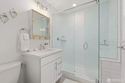 7344 23rd Avenue NW #B, Seattle, WA 98117 - Photo 21