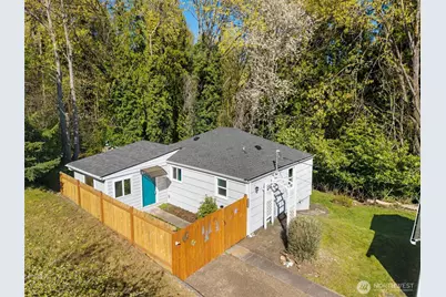 2022 NE Jensen Avenue, Bremerton, WA 98310 - Photo 1