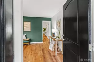 13054 30th Ave NE, Seattle, WA 98125 - Photo 3