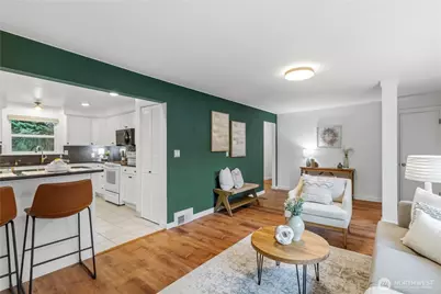 13054 30th Avenue NE, Seattle, WA 98125 - Photo 7