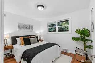 13054 30th Ave NE, Seattle, WA 98125 - Photo 17