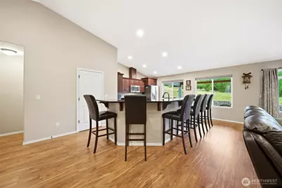 946 Paine Road, Castle Rock, WA 98611 - Photo 15