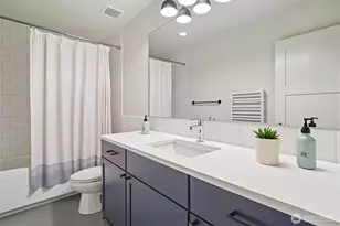 12332 38th Ave NE, Seattle, WA 98125 - Photo 19