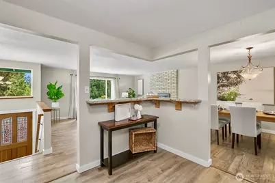 20530 11th Drive SE, Bothell, WA 98012 - Photo 5