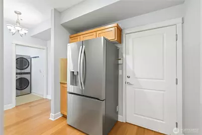 19102 20th Drive SE #B102, Bothell, WA 98012 - Photo 9