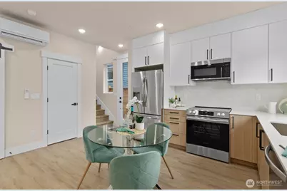 1409 Martin Luther King Jr Way, Seattle, WA 98122 - Photo 13