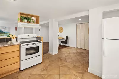 1341 N 78th Street, Seattle, WA 98103 - Photo 17