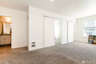 66 Bell St, Seattle, WA 98053 - Photo 5