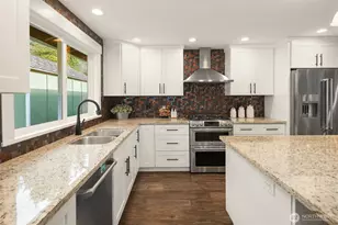 19602 SE 29th St, Sammamish, WA 98075 - Photo 15