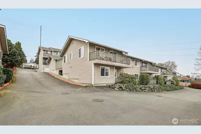 901 E Marine View Drive #201, Everett, WA 98201 - Photo 33