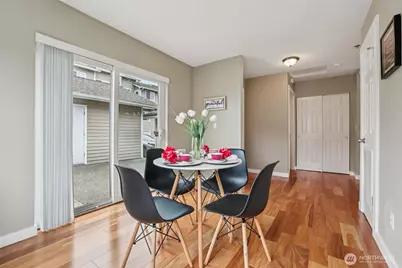 901 E Marine View Drive #201, Everett, WA 98201 - Photo 9