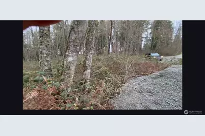 37116 E 103rd Avenue Ct, Eatonville, WA 98328 - Photo 3