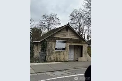 4617 Lake Washington Boulevard NE, Kirkland, WA 98033 - Photo 1