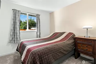 5426 107th Place NE, Marysville, WA 98270 - Photo 17