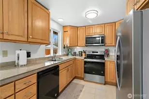 5426 107th Pl NE, Marysville, WA 98270 - Photo 11