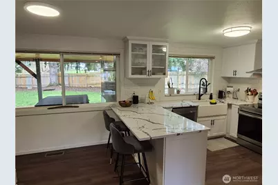 18821 SE 214th Street, Renton, WA 98058 - Photo 9