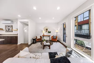 6522 C 32nd Avenue NE, Seattle, WA 98115 - Photo 5