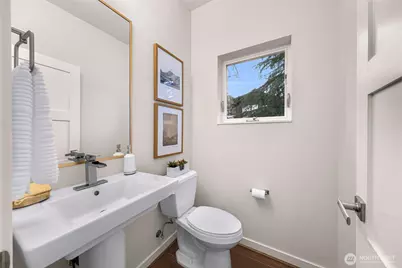 6522 C 32nd Avenue NE, Seattle, WA 98115 - Photo 9