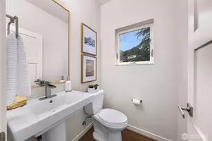 6522 C 32nd Ave NE, Seattle, WA 98115 - Photo 9