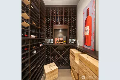 9036 NE 26th Street, Clyde Hill, WA 98004 - Photo 27