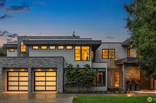 9036 NE 26th St, Clyde Hill, WA 98004 - Photo 1