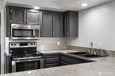 6904 NE 43rd Street #F, Vancouver, WA 98661 - Photo 13