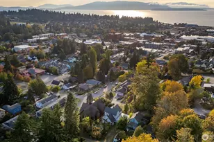 1131 16th St, Bellingham, WA 98225 - Photo 5