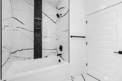 525 N Bluff West Drive, Moses Lake, WA 98837 - Photo 15