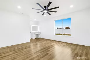 525 N Bluff West Dr, Moses Lake, WA 98837 - Photo 9