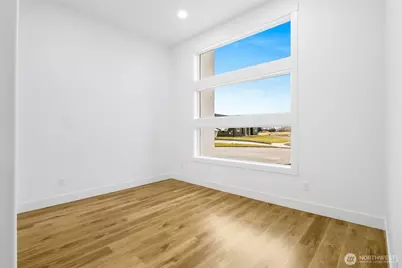 525 N Bluff West Drive, Moses Lake, WA 98837 - Photo 13