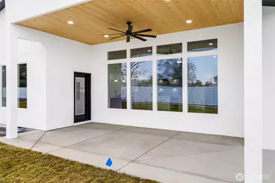 525 N Bluff West Drive, Moses Lake, WA 98837 - Photo 19