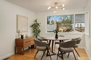 7039 39th Ave NE, Seattle, WA 98115 - Photo 9