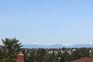 8218 2nd Ave NE, Seattle, WA 98115 - Photo 35