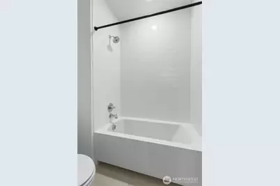 23103 NE 8th St #E1, Sammamish, WA 98074 - Photo 25