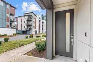 23103 NE 8th St, Sammamish, WA 98074 - Photo 3